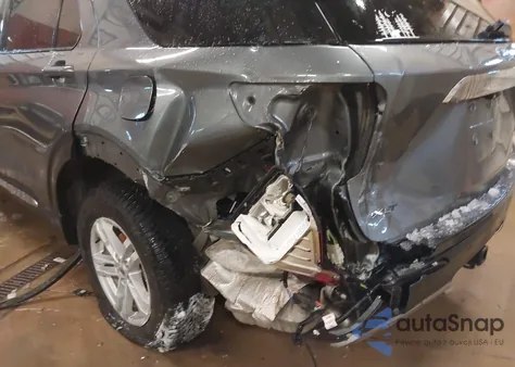 2021 Ford Explorer Xlt z USA, uszkodzony, nr VIN 1FMSK8DHXMGB41216